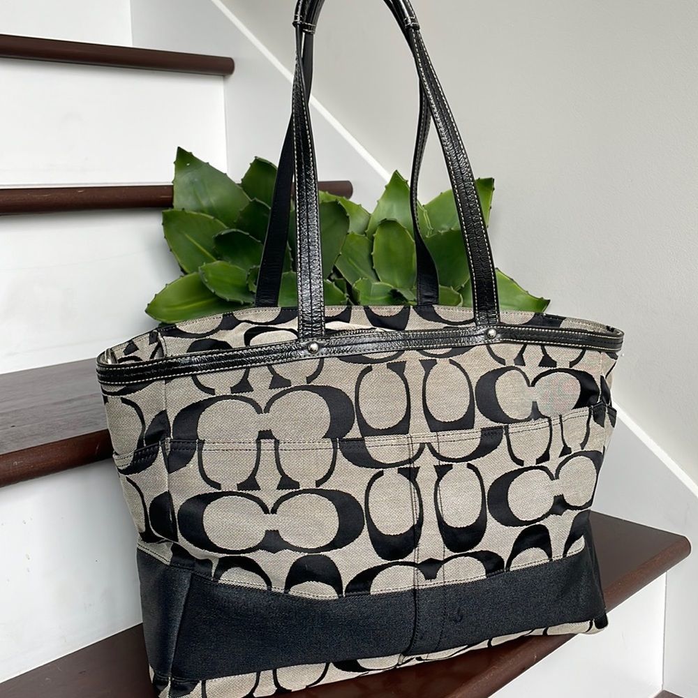 Coach Signature Canvas Leather Travel Tote Diaper Handbag Overnight Messenger